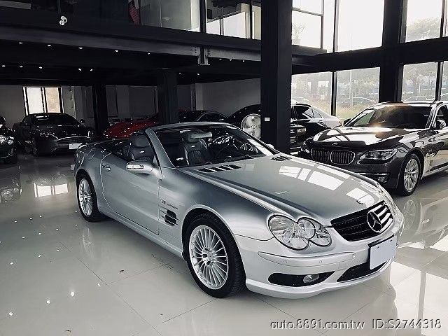 81中古車 賓士sl55 Amg Sl 5 5l Sl55 Amg 總代理 少跑 低里程 導航 冷熱通風椅 台中上豪