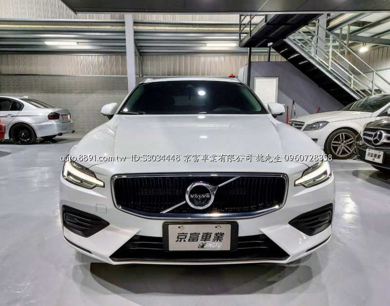 81中古車 富豪v60 2 0l Volvo V60 B4 新車保固中輕油電低油耗低排放