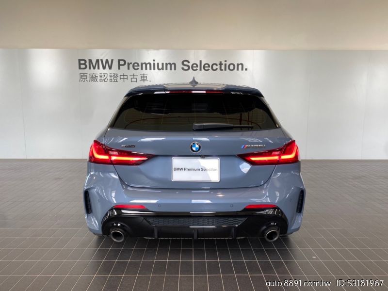 81中古車 寶馬m135i 1 Series Hatchback 2 0l Bmw里歐台南汎德原廠認證中古車選配升級水泥灰車色限量一部