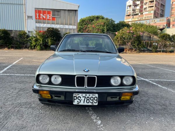 Bmw 寶馬中古車 二手車 實車實價 就到81嚴選 81汽車