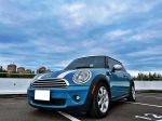 MINI Cooper 它總是散發一種迷...