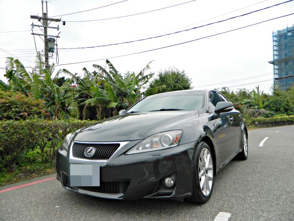 Lexus 凌志中古車 二手車 實車實價 就到81嚴選 81汽車