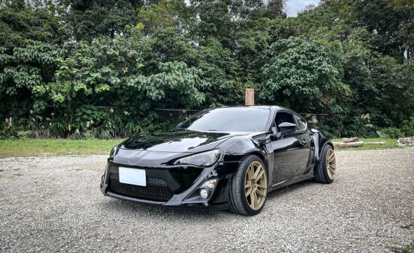 Subaru 速霸陸中古車 二手車 實車實價 就到81嚴選 81汽車