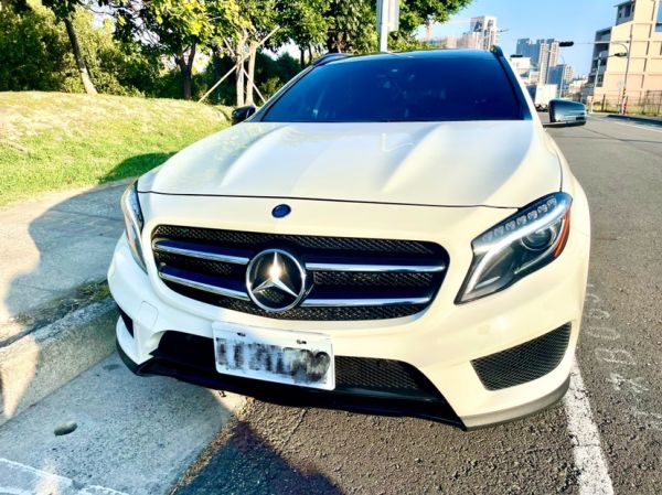 Mercedes Benz 賓士中古車 二手車 實車實價 就到81嚴選 81汽車