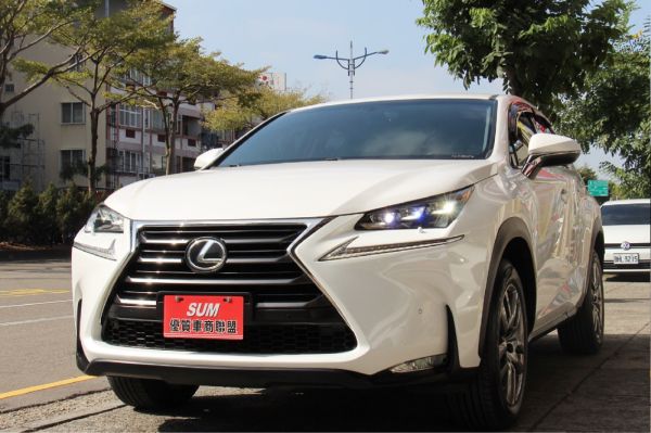 Lexus 凌志中古車 二手車 實車實價 就到81嚴選 81汽車