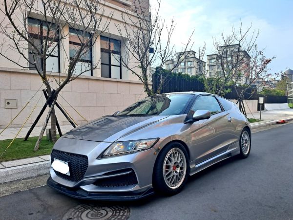 Honda Cr Z 15款 最新車款資料 一鍵詢價 專業車評 81汽車