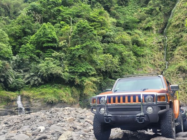 Hummer 悍馬中古車 二手車 實車實價 就到81嚴選 81汽車