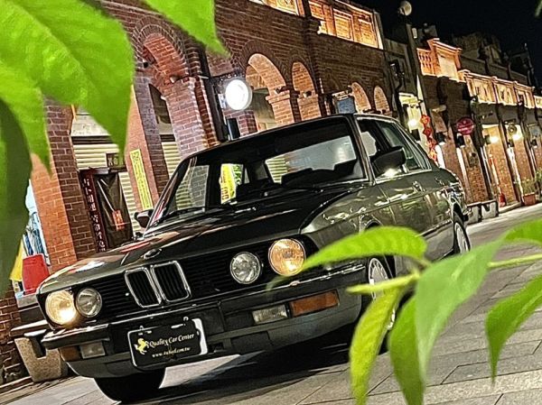 Bmw 寶馬中古車 二手車 實車實價 就到81嚴選 81汽車