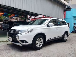 81精選中古車商 菱威平輸 三菱中古車 81汽車 81精選中古車商 菱威平輸 三菱中古車 81汽車