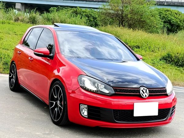 Volkswagen 福斯中古車 二手車 實車實價 就到81嚴選 81汽車