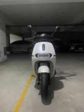  Gogoro 2 Premium 里程數超低 配備齊全 有架設行車紀錄器