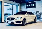 15 Cla45 / 紅色安全帶 全景天...