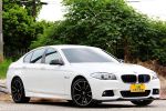 2012年 BMW 520i✨  配備： 電動...