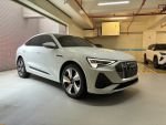 2022年 AUDI E-TRON  SB S-LIN...