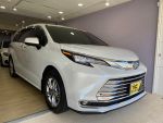 【 2022 Toyota Sienna XLE Hy...