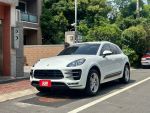 2015 Porsche Macan Turbo 新...