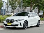 2021 BMW 118i M 有跟車 有腳...