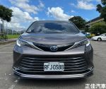 2023年 SIENNA  Hybrid limited 油電旗艦爵品灰 7人座