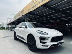 2016 Macan GTS 3.0V6 CARPLAY...