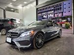 2016 C300 AMG 夜色套件 跑步...