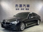 杰運濱江 2021 BMW 520i Sport...