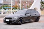 bmw 3-Series Touring 320i M-...