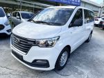 上順2021年式 Hyundai Starex 柴油 手自排 八人座 導航