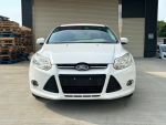 2015年 FORD 福特FOCUS 4門 白...