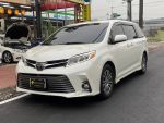 「亞鈺汽車集團_桃園店」 TOYOTA SIENNA 雙前電動座椅 電滑門 電尾