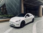 2022 Tesla Model Y Long Rang...