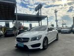 CLA250 AMG 大滿配 新款方向盤...