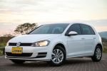 《亨東車業》15年式 Golf 1.2 T CL版 定速 快控鍵 代步 學車首選