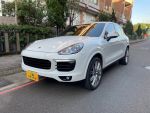 2016 Porsche Cayenne 僅跑10萬公里