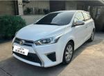 2014 Yaris 1.5 E版 免鑰匙啟動 小車 省油 神鴨