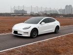 正2019年Model 3 LR 只要88萬 ...