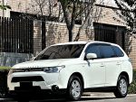 2015年 Outlander 2.4cc 可全...