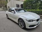 2018年BMW F30 318i 5AS LED頭...