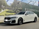 2022年 BMW 520i M-Sport 總...