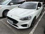 W自售 2022 FOCUS 5D 一手車頂...