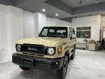 LANDCRUISER71三門自排 前後差速鎖原廠絞盤 固定軸可現領牌， 