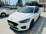 2019年Focus st line 改後下巴 四出排氣管 原版件認證車