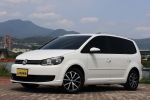 《亨東車業》12年TOURAN TSI 白色只跑8萬.加裝安卓機.一手車 原版件