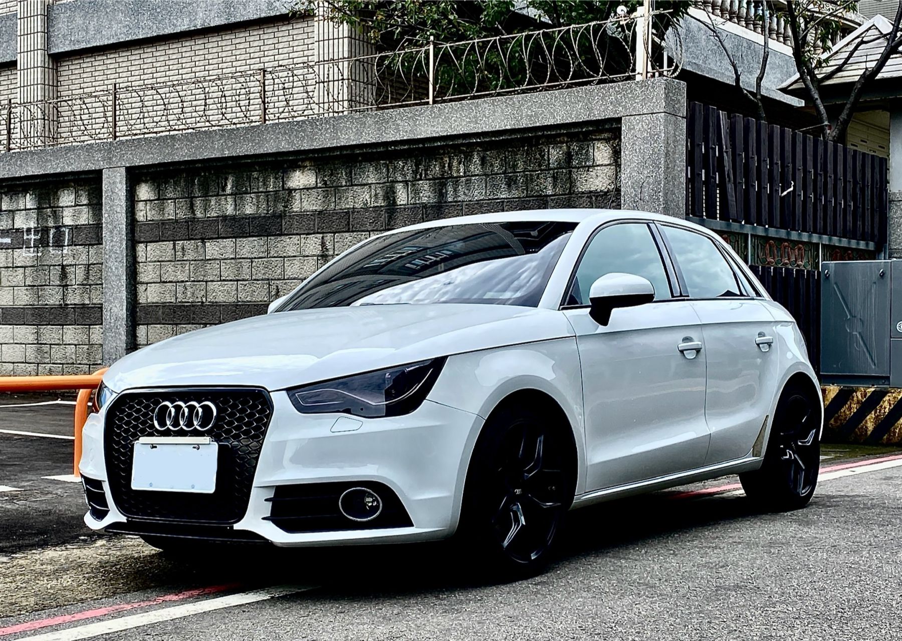 車行圖片