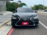 2019 ES200 頂級款 冷熱通風椅 盲點偵測 後座遮陽簾 低利貸款