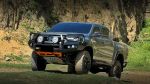 鐵保桿+曳引勾+電動絞盤+硬頂 (已合法登記) TOYOTA Hilux 2.8