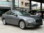 24式 Octavia 1.0 TSI e-TEC 一手原廠保固原鈑件跑23公里