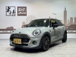 2021 MINI COOPER 5門 跑三萬...