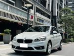 保證實車在店 F45 220i 總代理...