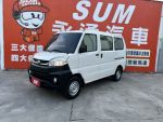 手排5人座廂型車/盲點偵測/行車紀錄器/雙安全氣囊/里程保證/YES認證/附發票