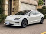 22 MODEL 3 後驅版 RWD 選配EAP 11萬 白內裝 LFP 電池